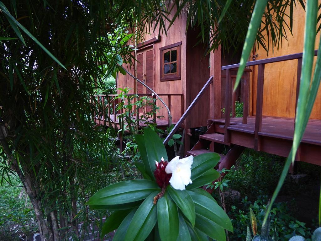Shibui Garden Bungalows And Restaurant Tanjung  Exteriér fotografie