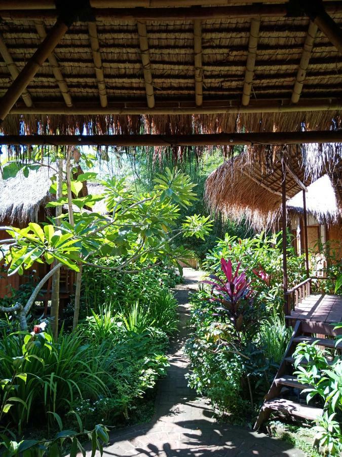 Shibui Garden Bungalows And Restaurant Tanjung  Exteriér fotografie